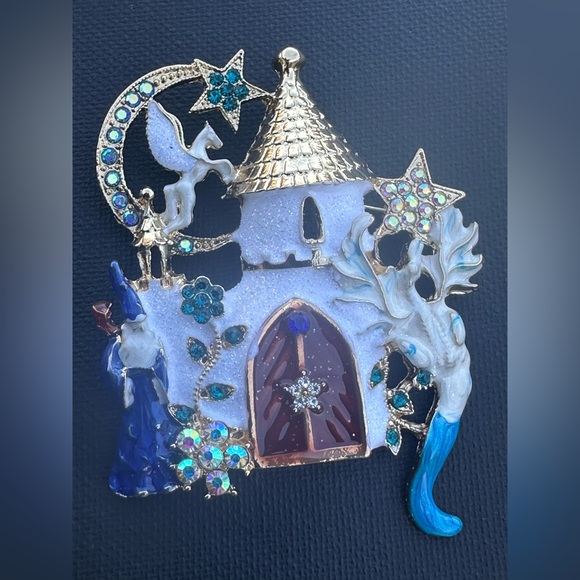 Accessories - Enchanted Castle with Blue and Gold Enamel Brooch